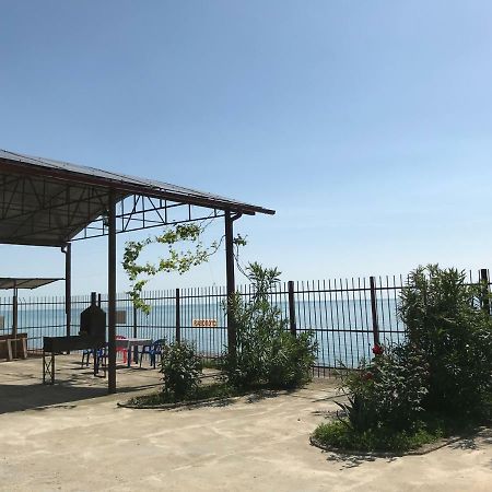 Hotel Davel Gagra Exteriér fotografie