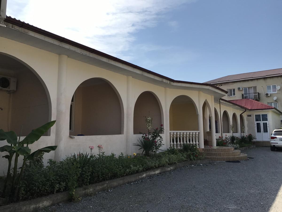 Hotel Davel Gagra Exteriér fotografie