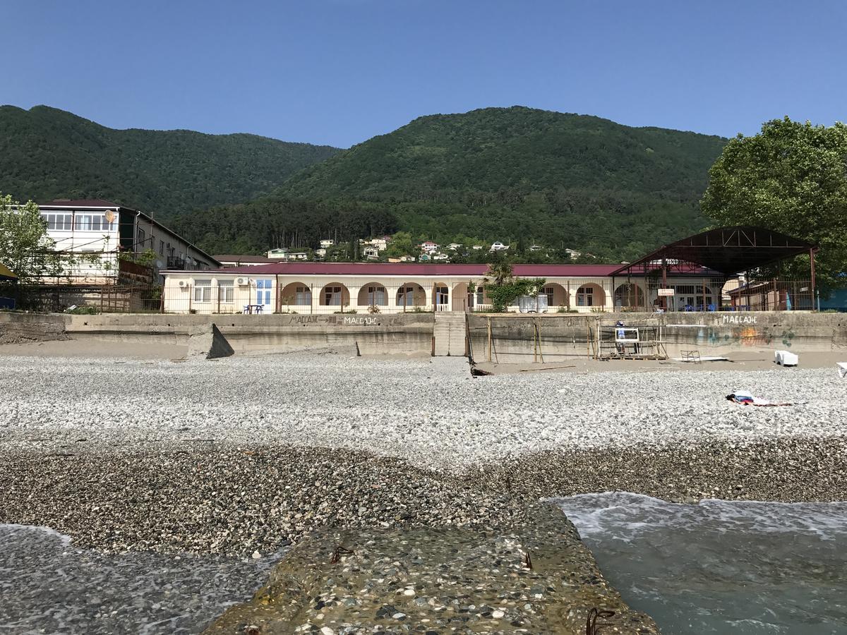 Hotel Davel Gagra Exteriér fotografie