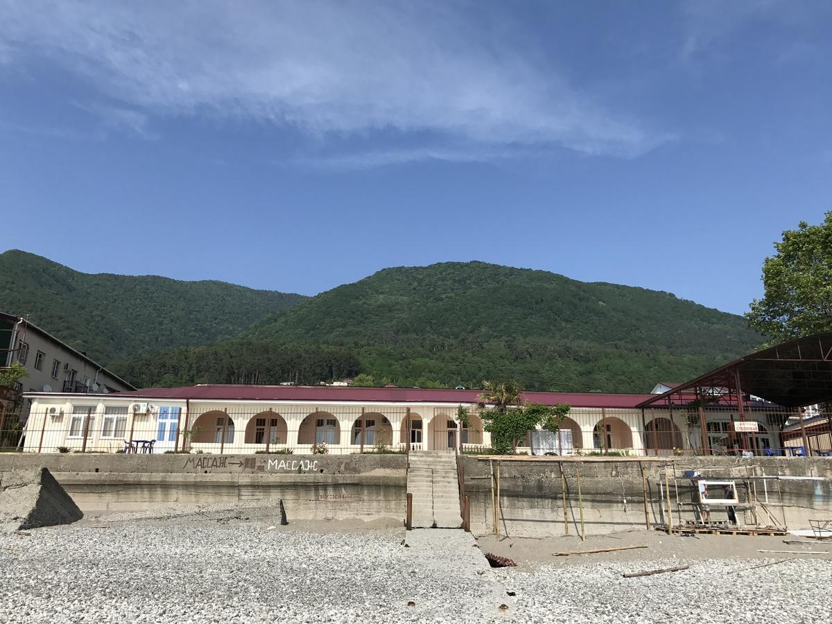 Hotel Davel Gagra Exteriér fotografie