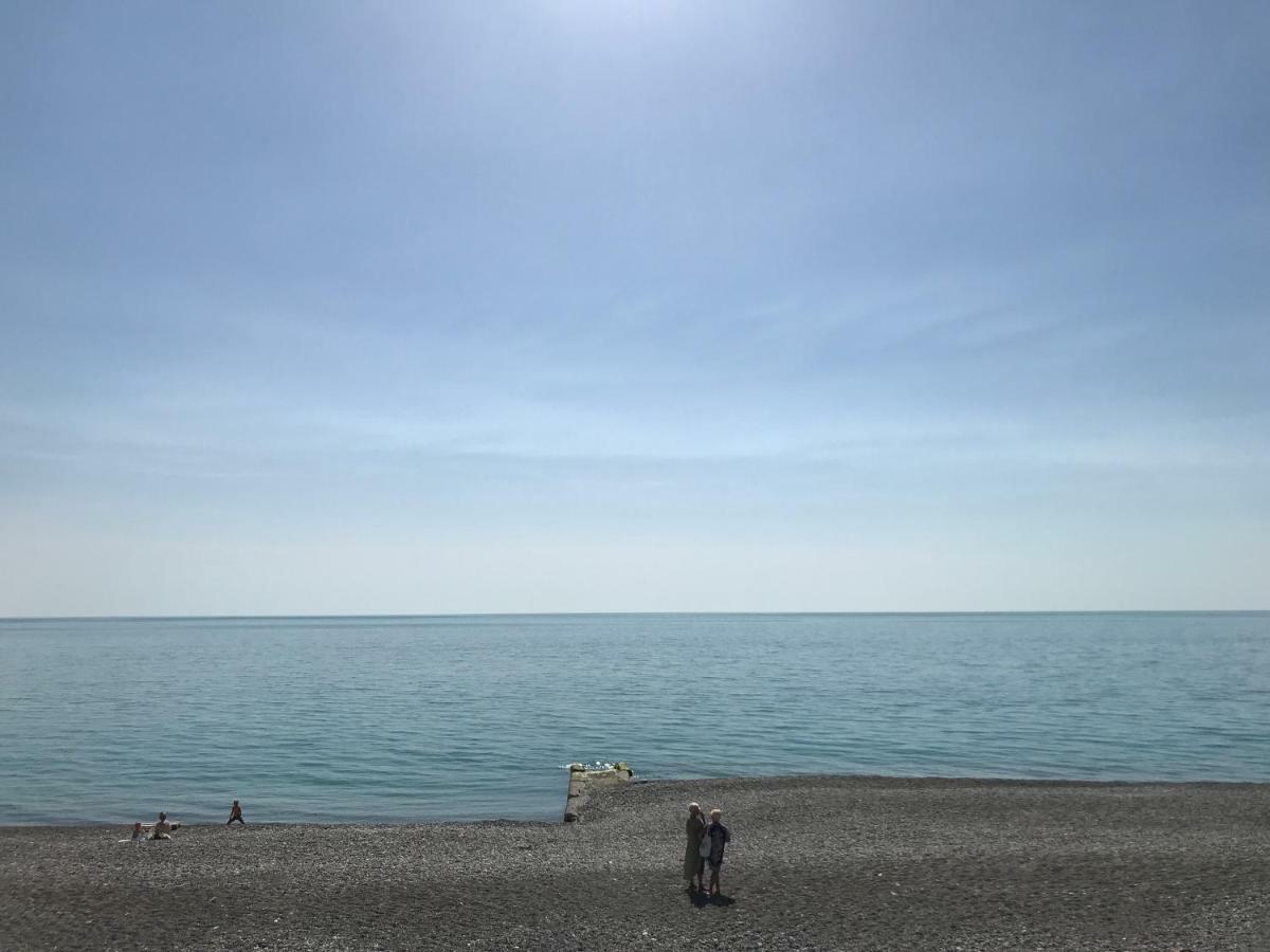 Hotel Davel Gagra Exteriér fotografie