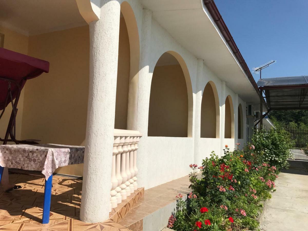 Hotel Davel Gagra Exteriér fotografie